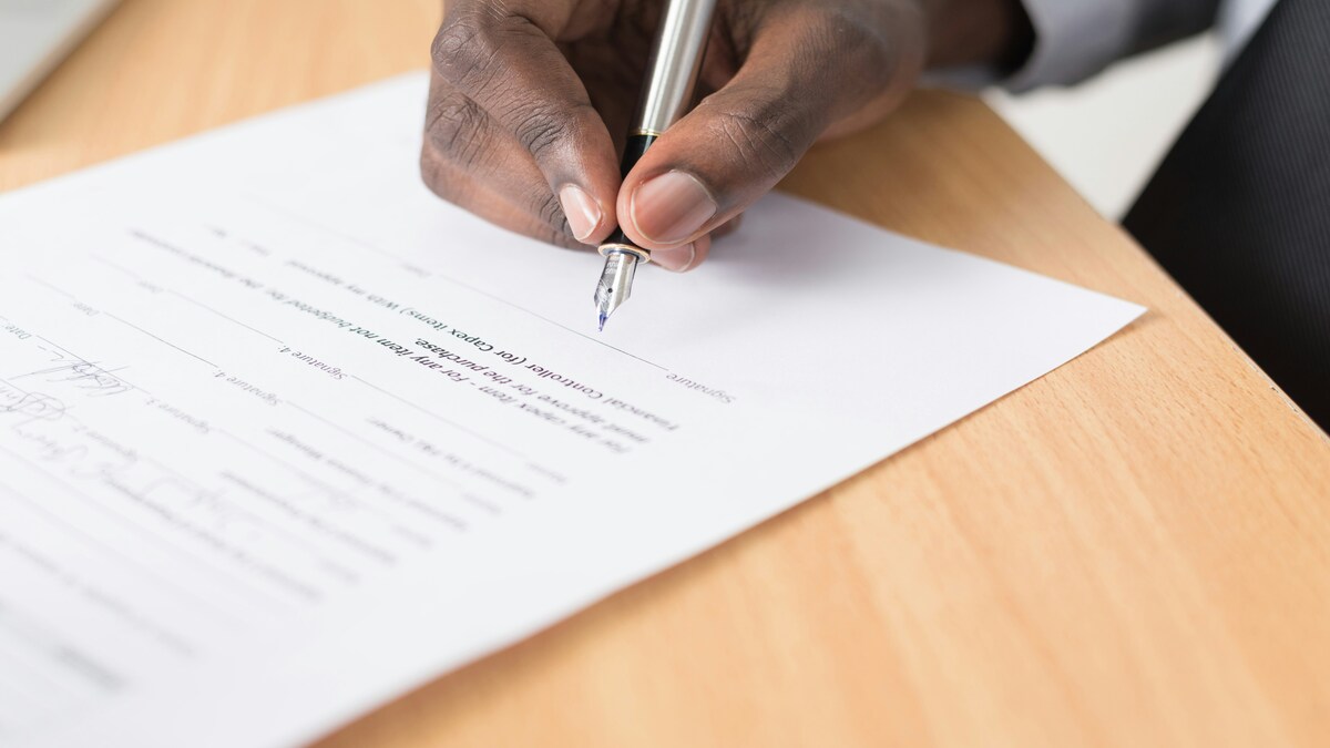 I-131 Form: what is it, instructions, how to fill it out, when to use and how long does it take to get a Travel Documents and Parole Documents