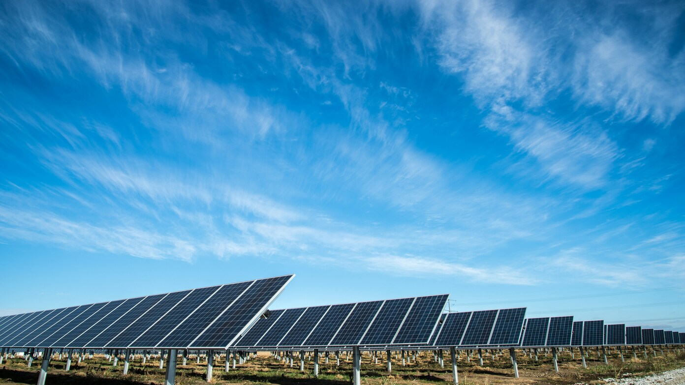 How to calculate if it is worth it to install solar panels on your home