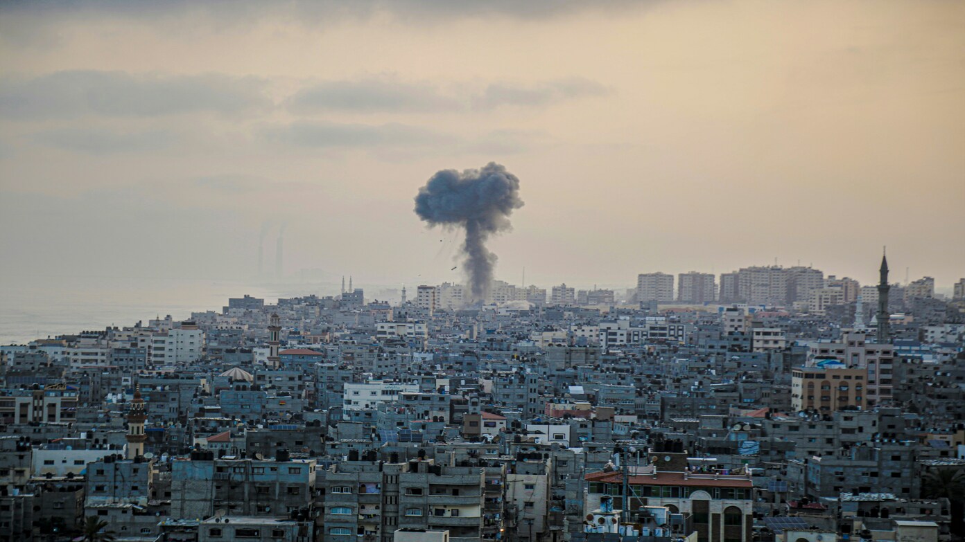 [![Netanyahu reiterates support for Trump ...](https://images.openai.com/thumbnails/7ecf3034152bece48d2a2216820dd047.jpeg)](https://www.reuters.com/world/middle-east/netanyahu-reiterates-support-trumps-gaza-plan-2025-02-16/) Israeli Prime Minister Benjamin Netanyahu continues to support U.S. President Donald Trump's controversial plan to take control of the Gaza Strip and relocate its Palestinian residents. Netanyahu has described the proposal as a “remarkable idea” and the “first good idea” he has heard regarding Gaza's future . The plan involves the United States assuming control of Gaza, displacing its 2.3 million Palestinian residents, and transforming the area into a resort destination . In support of this initiative, Netanyahu's government has directed the Israeli military to prepare for the voluntary departure of Palestinians from Gaza . Internationally, the proposal has faced widespread condemnation. Human rights organizations and Arab nations have labeled it as a violation of international law and akin to ethnic cleansing. Countries such as Egypt and Jordan have rejected the plan and are advocating for alternative solutions that do not involve the displacement of Palestinians .