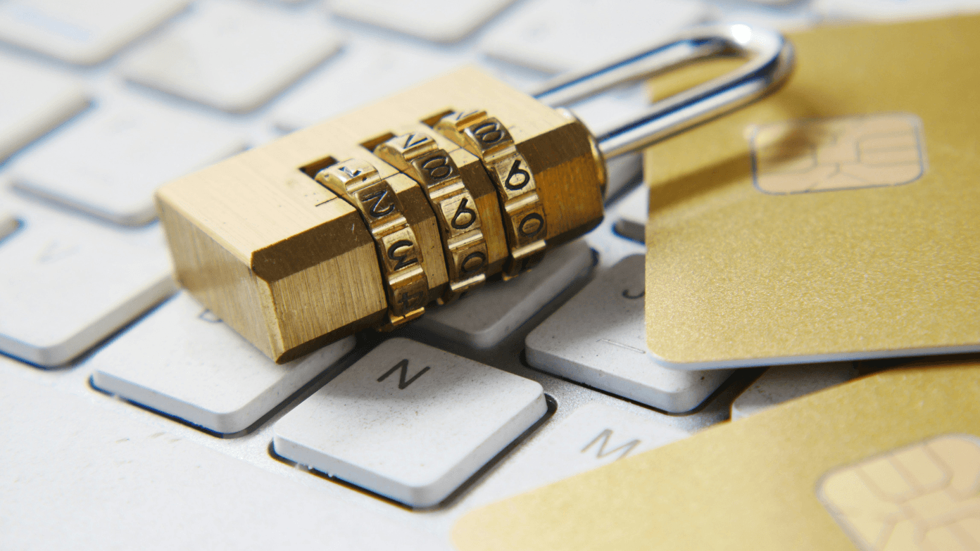 What is the average Social Security check 62 and how to get the 100 %?