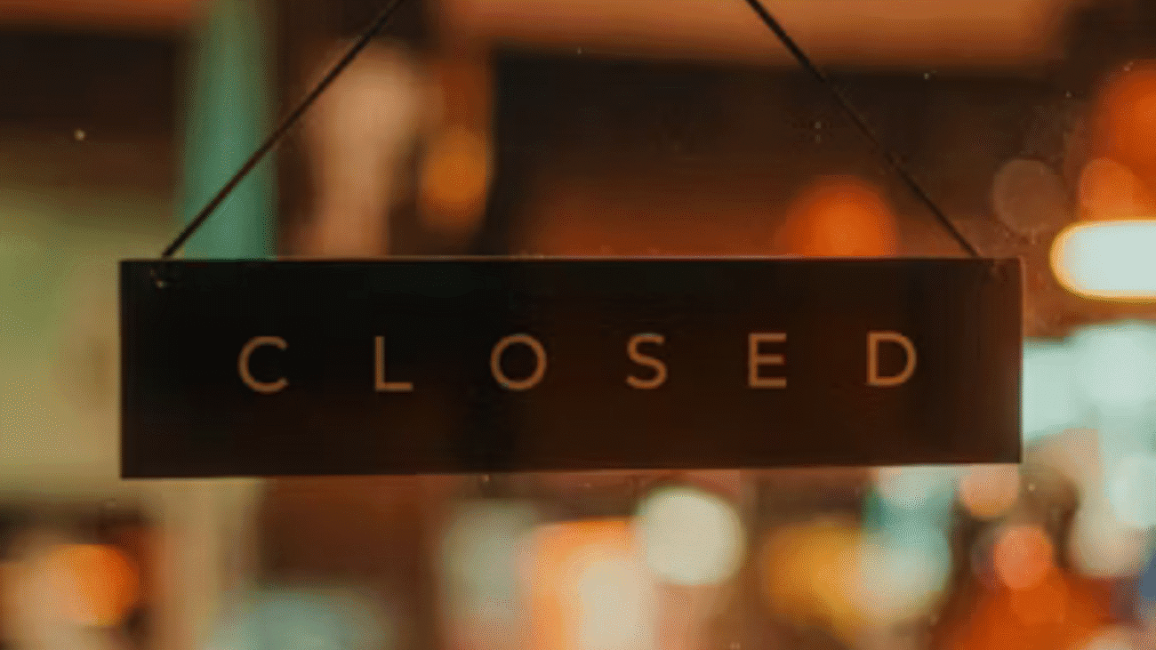 One of California's most iconic restaurants closes - Here's the deadline to enjoy dishes from Mac's Old House before it closes for good 1 One of California's most iconic restaurants closes - Here's the deadline to enjoy dishes from Mac's Old House before it closes for good