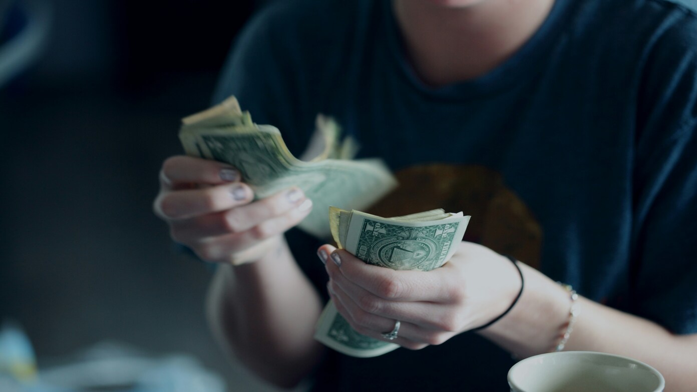 These are the thousands of Social Security beneficiaries who will receive up to $1,976 in 48 hours - Check to see if you are going to cash your checks on May 14