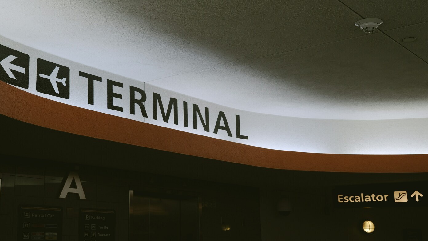 More chaos at Newark as another outage knocks our radar and radio at New Jersey airport