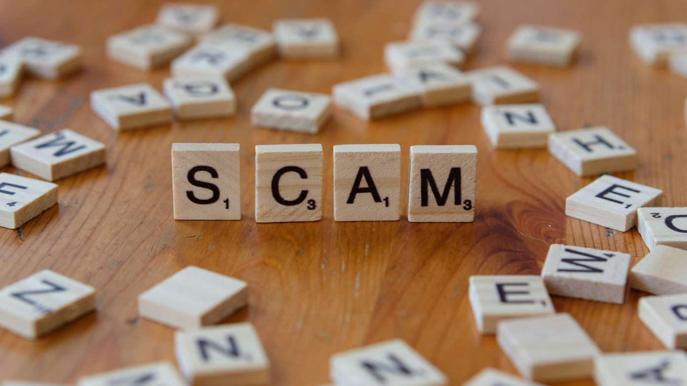 IRS warning with the 'Dirty Dozen' in 2025 - These are all the scams and frauds that can affect American taxpayers