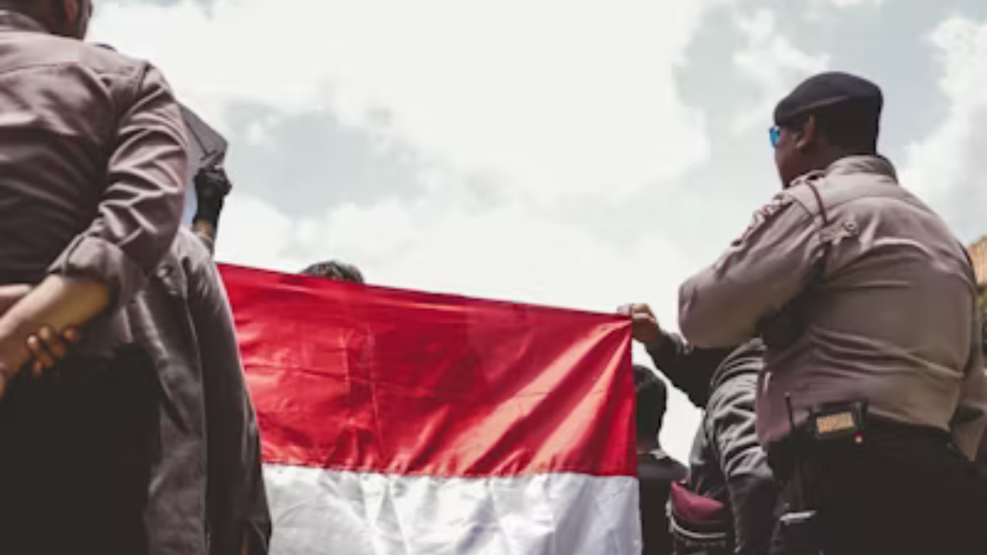 Houthis agree deal with Trump administration to end conflict - what does this mean for shipping?