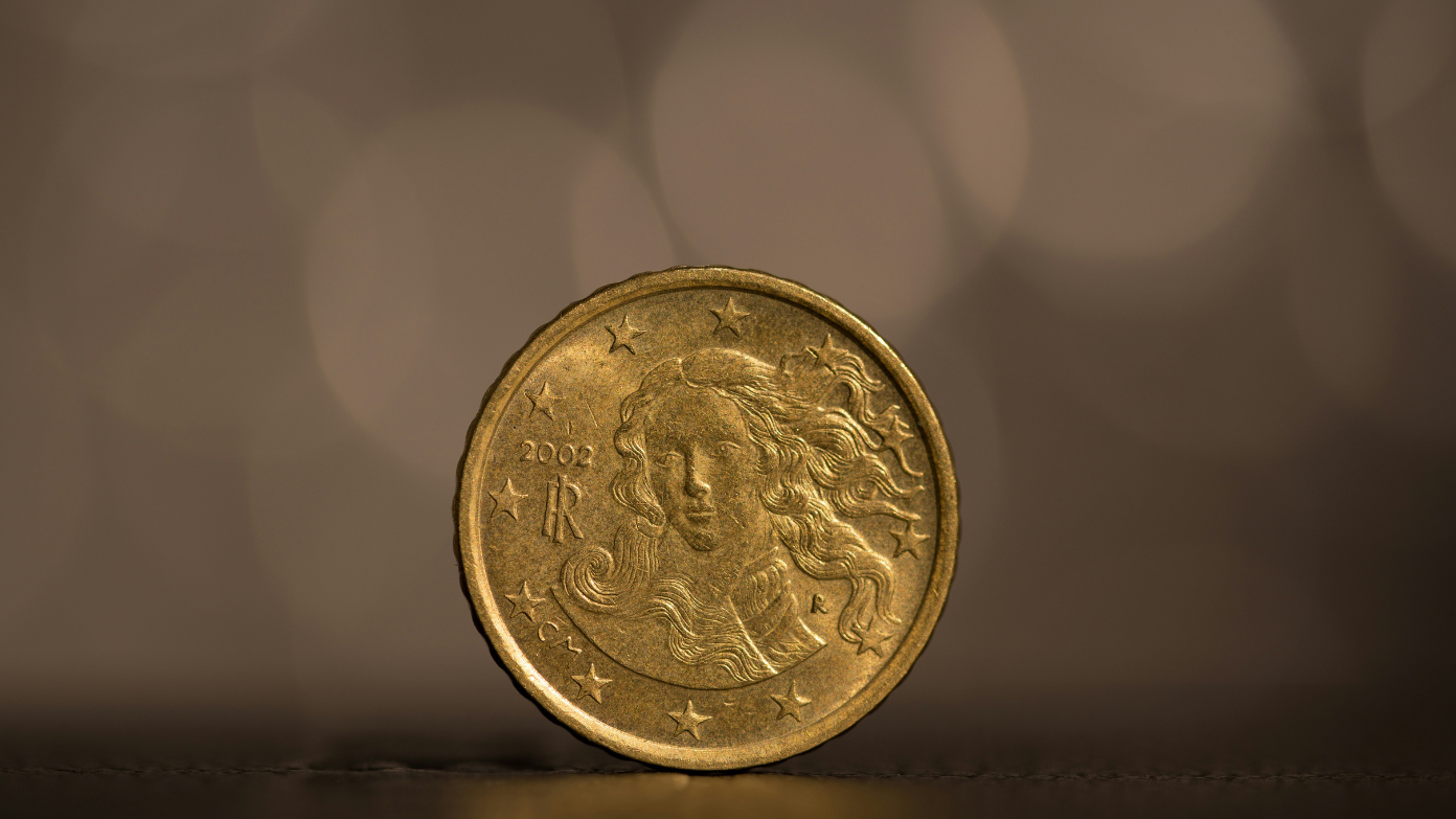 This is the price of the new 2025 Buffalo gold coin - Its value can be as high as $4,940 for a historic mintage