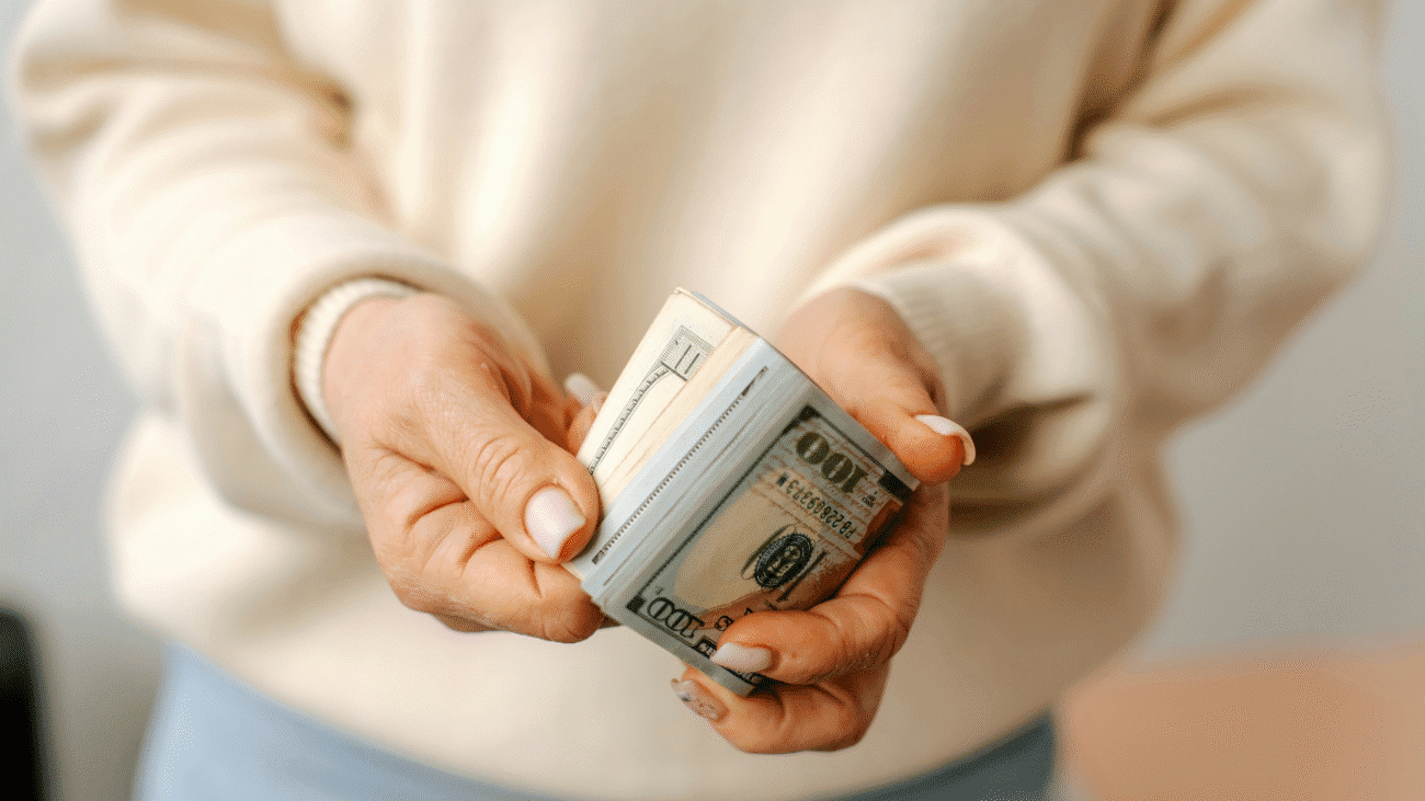 Cash vs plastic: if you want to save money, here's where you should be paying in cold, hard cash 1 Cash vs plastic: if you want to save money, here's where you should be paying in cold, hard cash