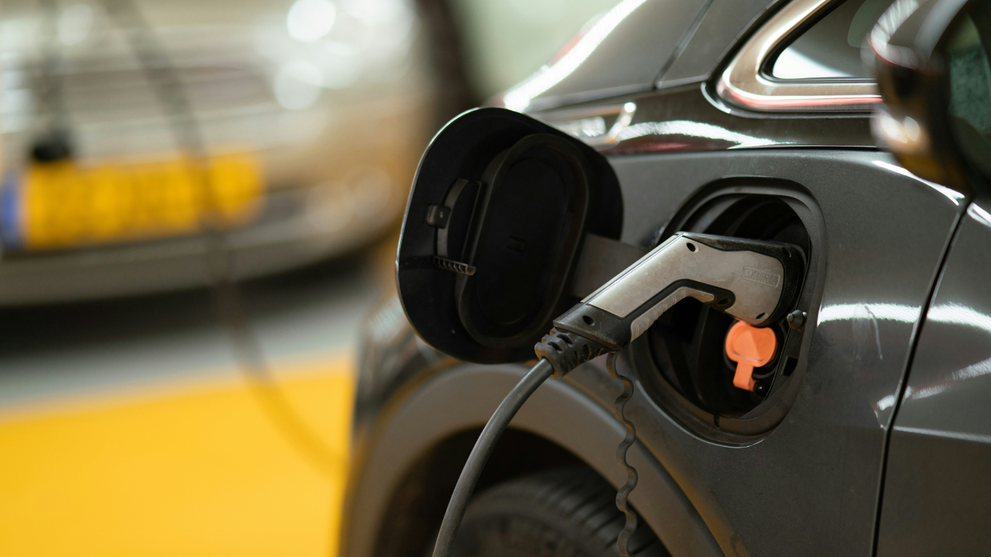 Goodbye to $7500 electric vehicle (EV) tax credits in the U.S. - Tesla will be the big beneficiary, with GM and Ford as the most disadvantaged brands