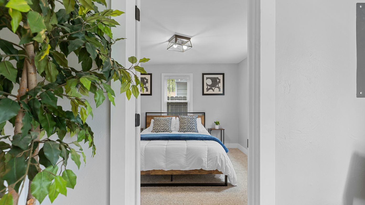 What you need to know before booking — or listing — a short-term rental in California