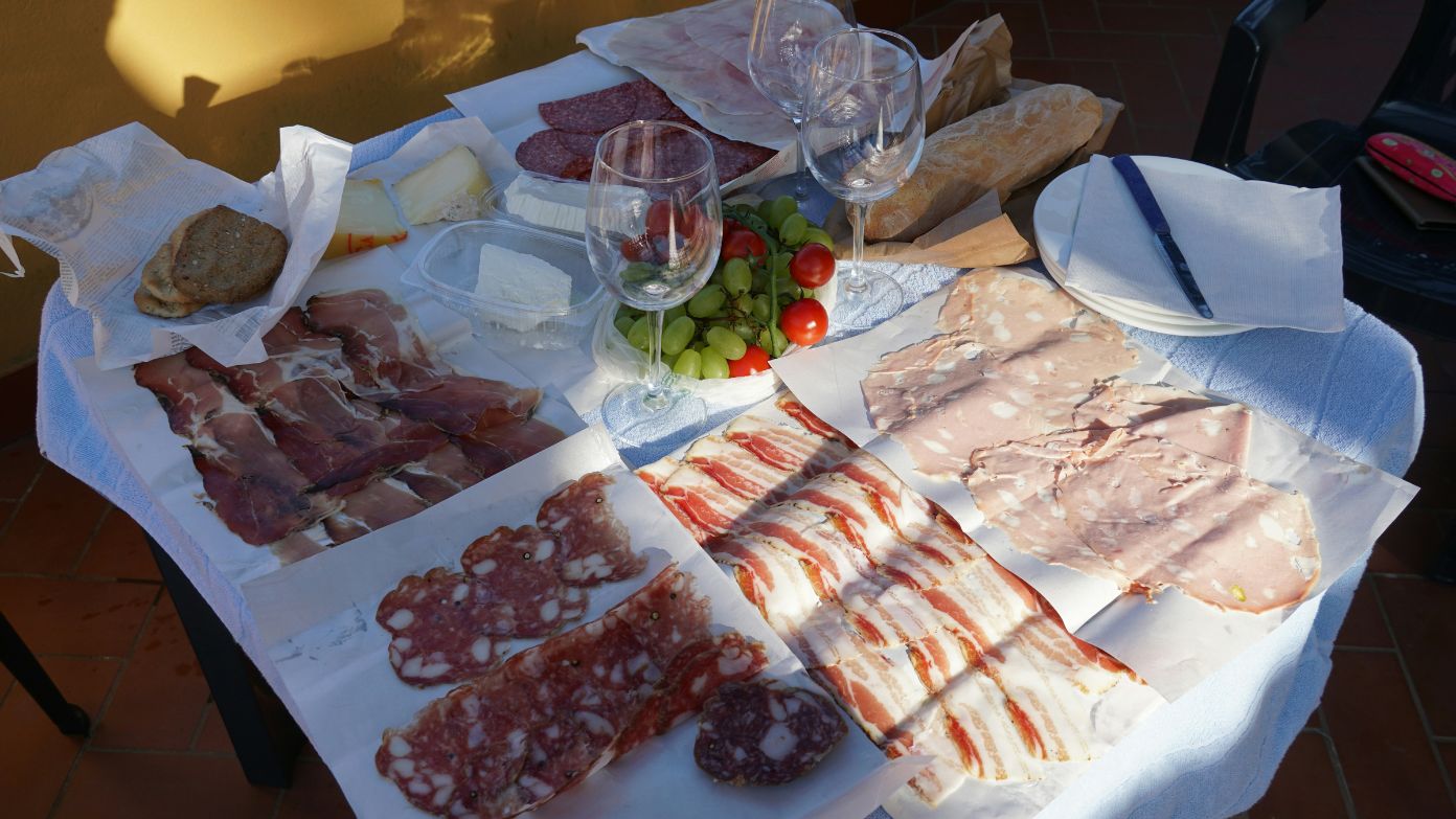 USDA says mislabeled meats may pose allergy risks, urges consumers to check their fridges and freezers