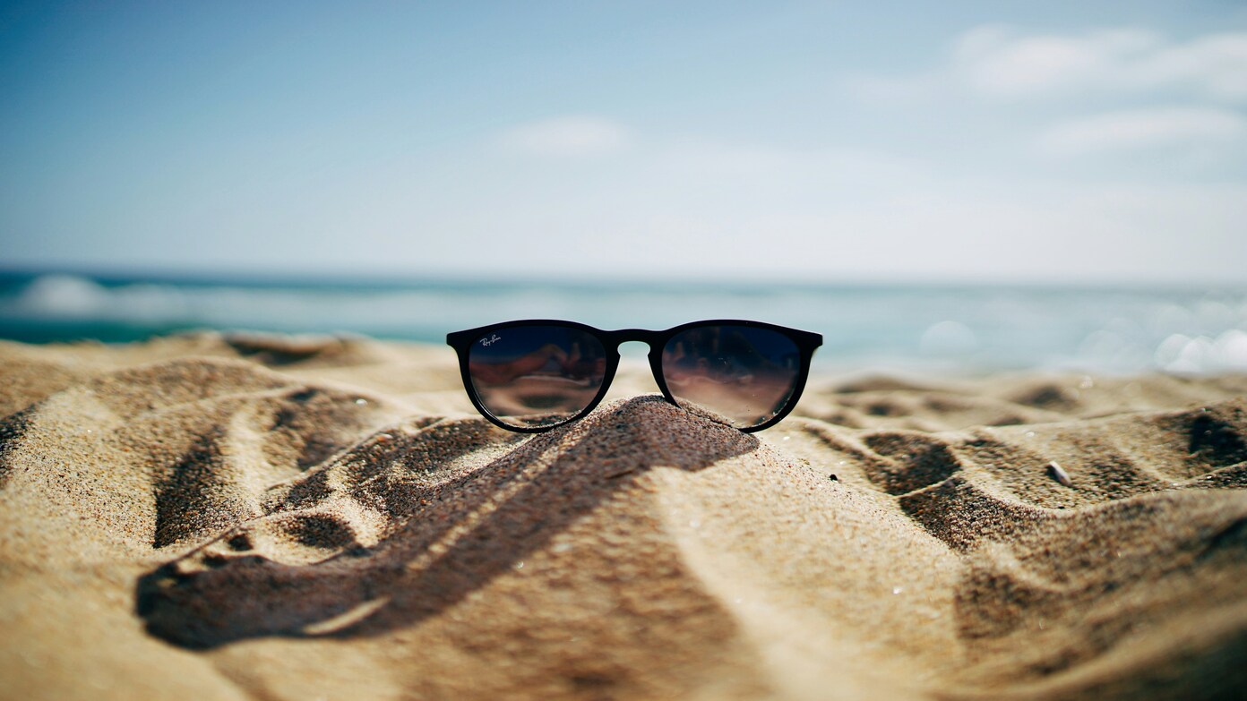 What are cheap ways to stay cool in summer, when the temperature soars?