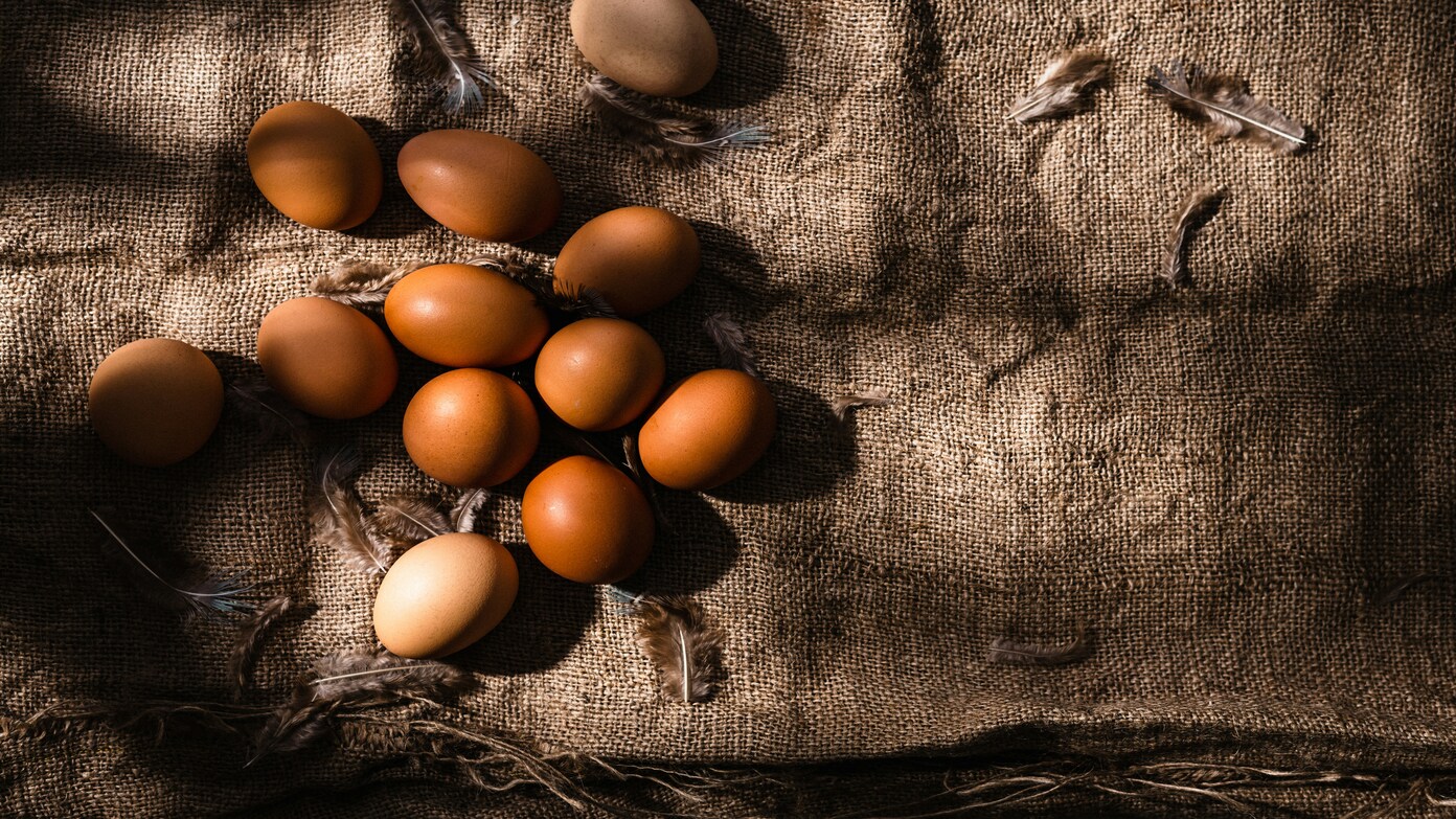 Brown eggs sold in some Walmart stores pose salmonella risk - These are all lots recalled in several U.S. states