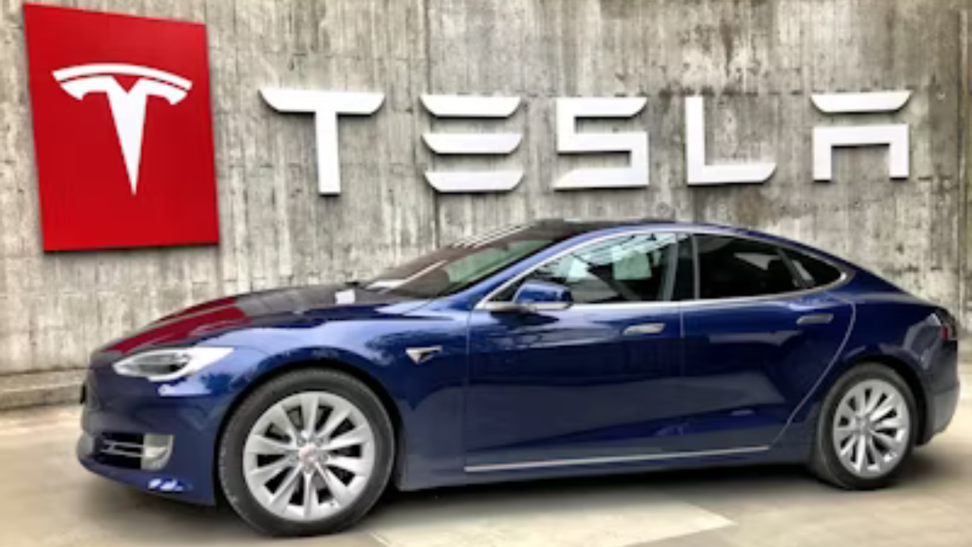 Goodbye to Teslas: major city council drops Musk's vehicles from approved list