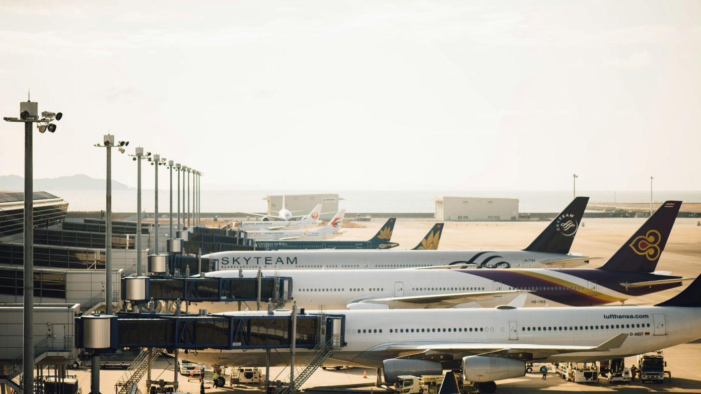Avelo Airlines will shut down its West Coast base in Burbank by December and shift focus to East Coast growth