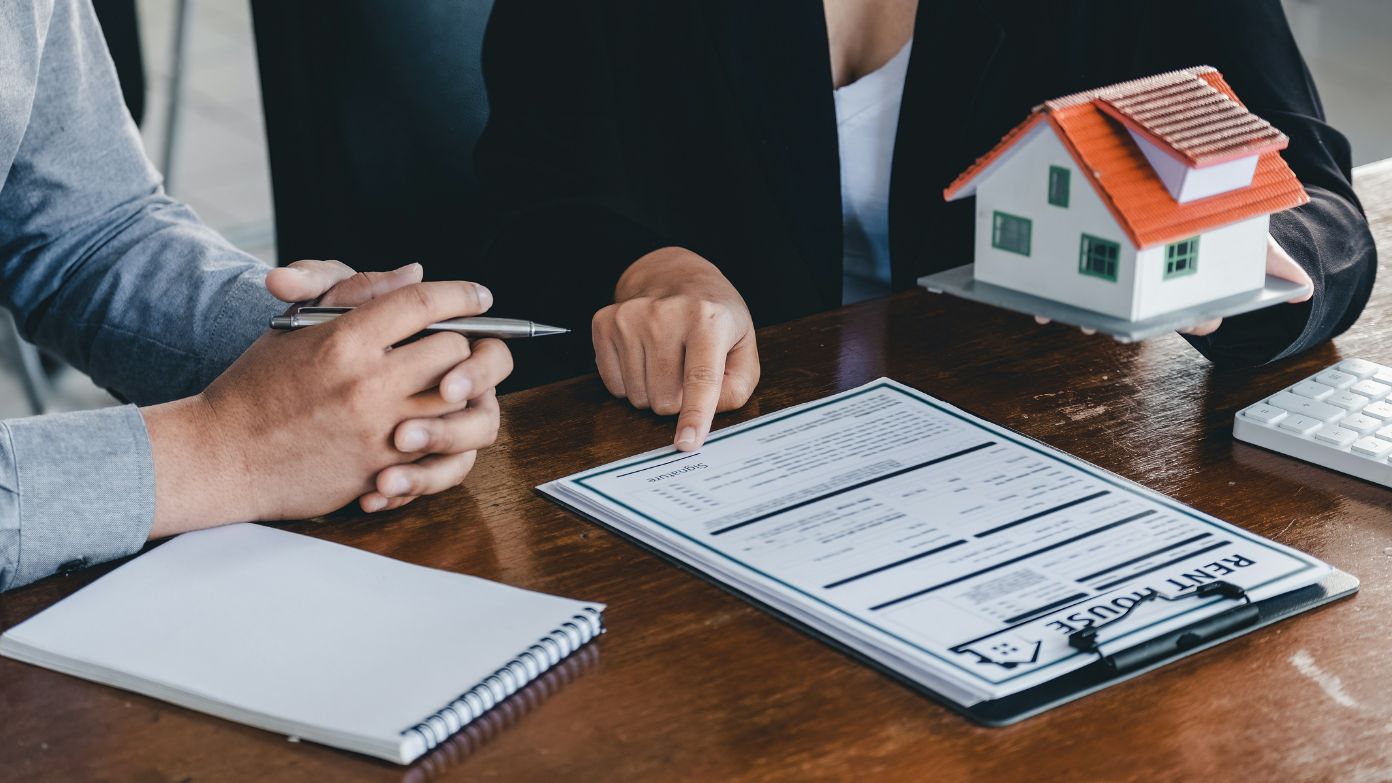 How rent and utility payments could help millions of Americans qualify for home loans through Fannie Mae and Freddie Mac