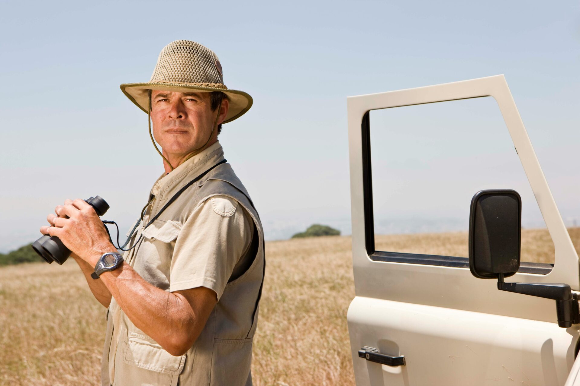 Hollywood auction of “Indiana Jones” whip raises $575,000 at historic Heritage Auctions bid in Los Angeles
