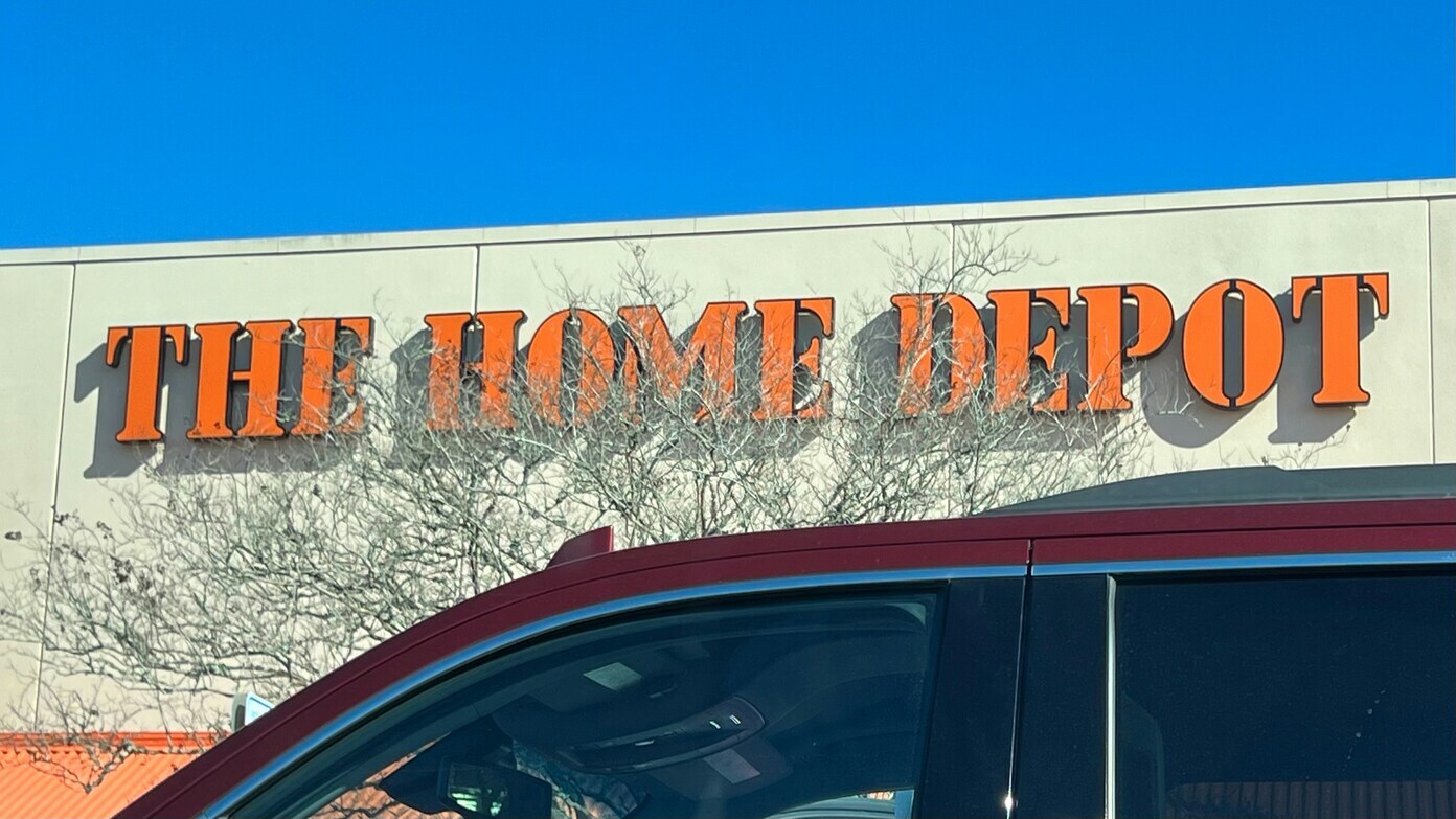 Direct competition from The Home Depot and Lowe's to open more than 100 stores in the United States - All the news about new Tractor Supply locations in 2026