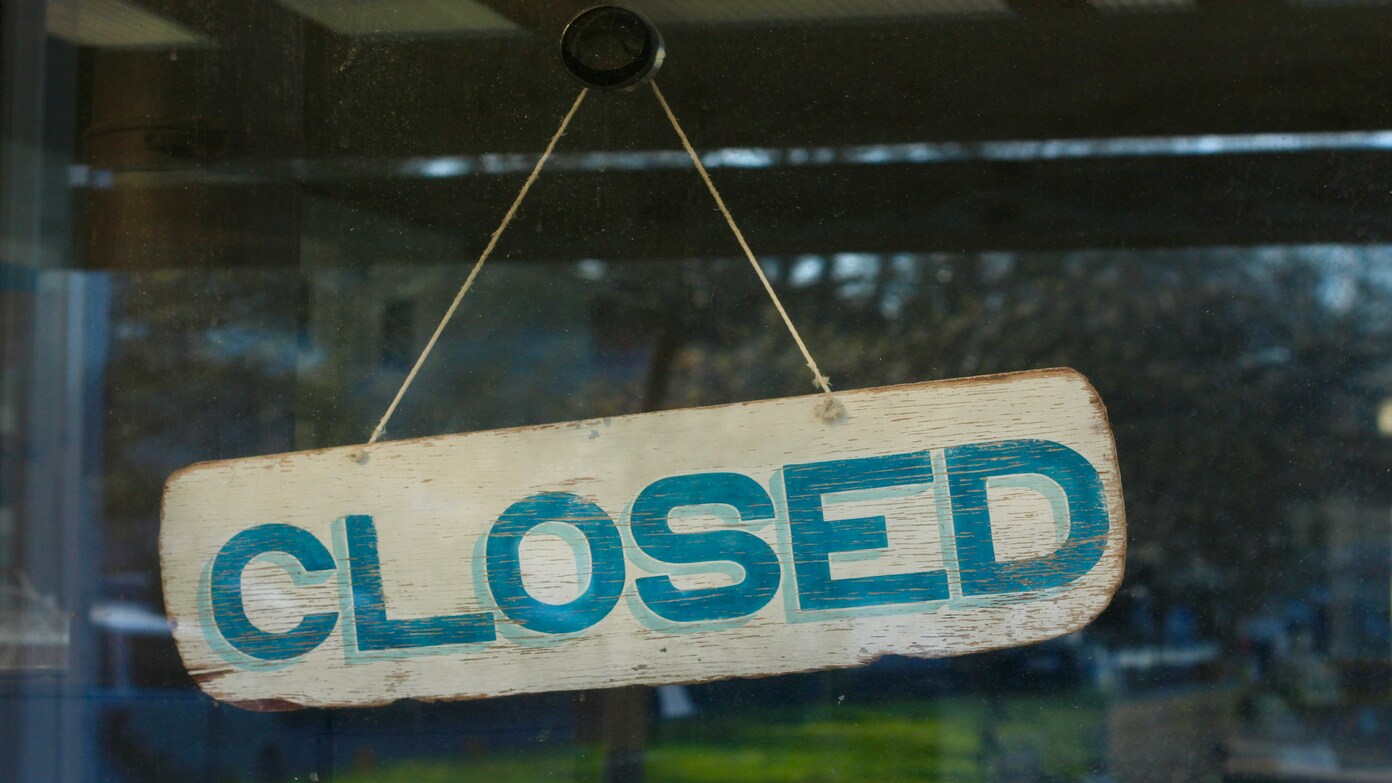 Update on At Home store closures in the United States - These are the stores that will close on September 30 in New York, California, Florida, and Illinois
