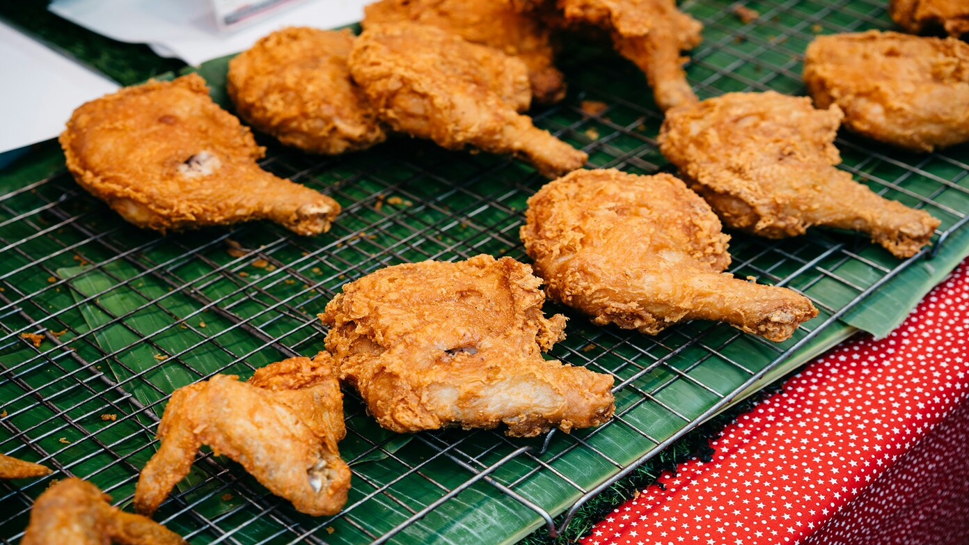  National Fried Chicken Day 2025 - Here are the best deals and discounts at KFC, Burger King, Buffalo Wild Wings...