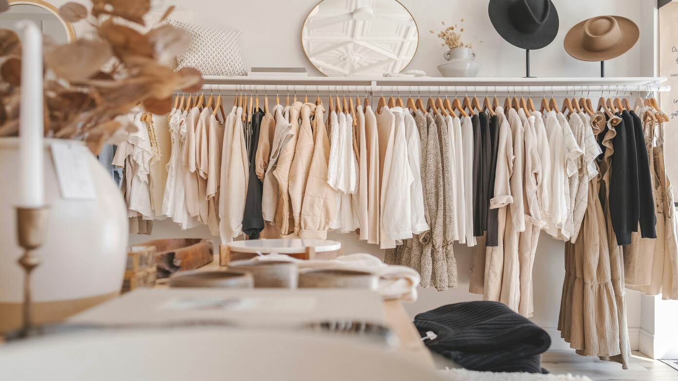 A major clothing brand will close all its stores in the United States and switch to online shopping - These are the 23 Fatface stores that will be closing soon