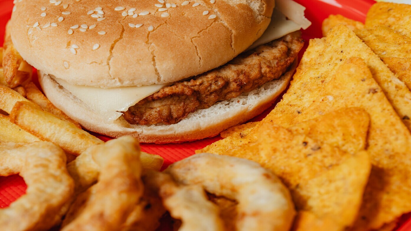 Burger King finally listens to its customers and makes changes in 1,200 restaurants following demands from diners - This will be the big news coming