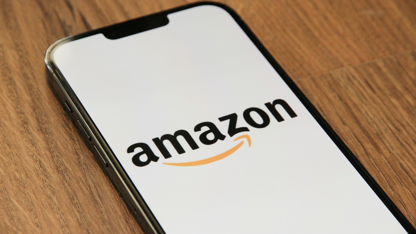 Nationwide recall of a product sold at Walmart and Amazon - Warning of risk of death from 11,200 bottles of Firefly Safe & Green fuel
