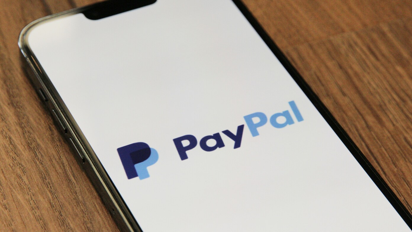 Bad news from the IRS - You will now be taxed on your Venmo and PayPal payments with a new amount that decreases for 2026 on Form 1099-K