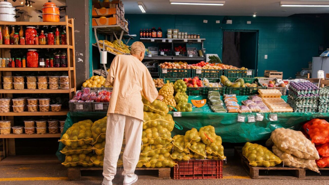 Find out when your SNAP benefits will be available on your EBT card this month, state by state
