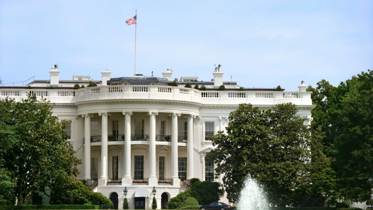 What happens to food stamps and other aid if the government shuts down on Sept. 30?