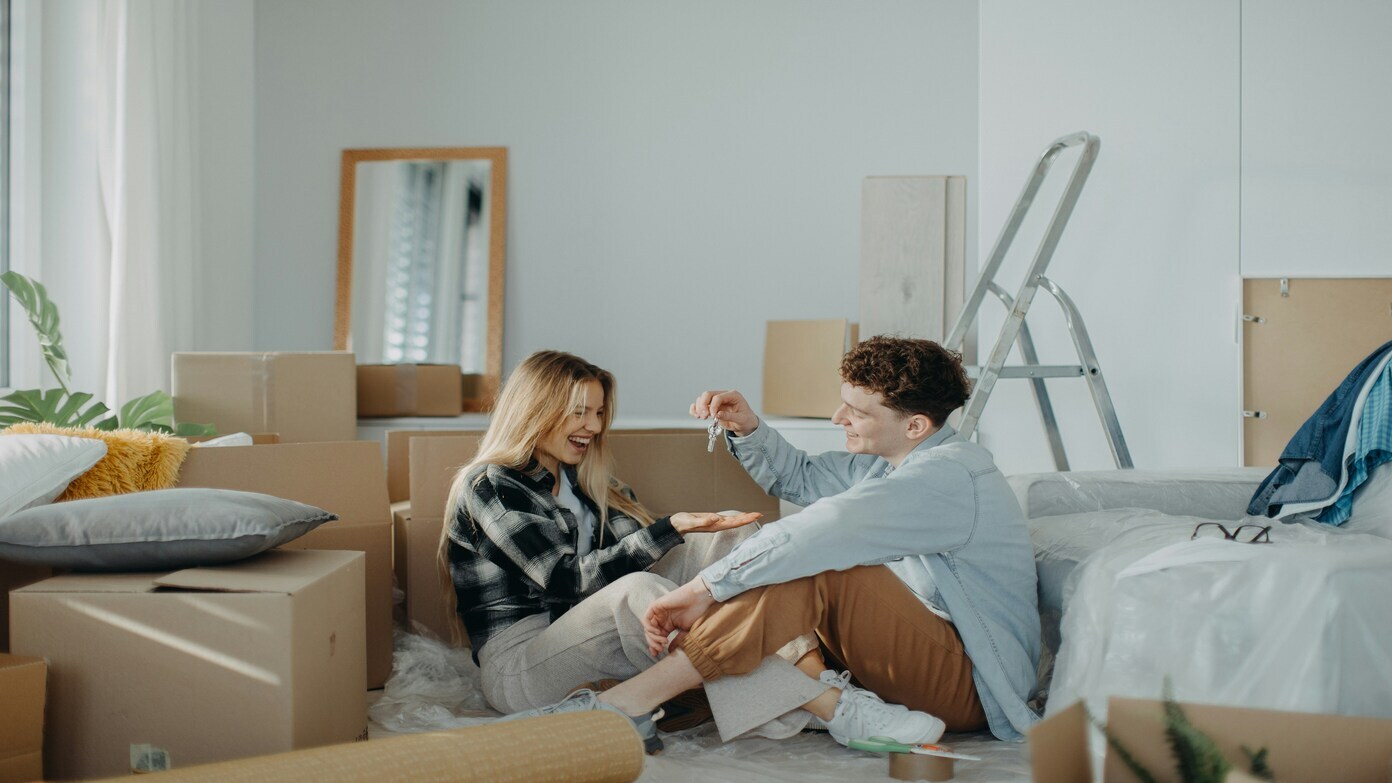 New-home sales surge in August despite high rates: what changed
