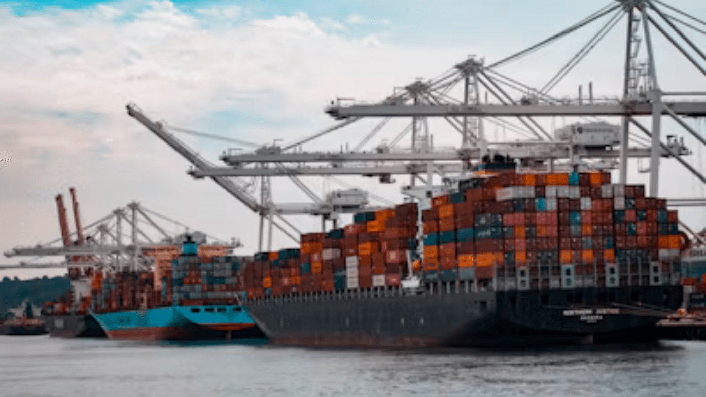 How does the de minimis rule for shipping work now in the US?