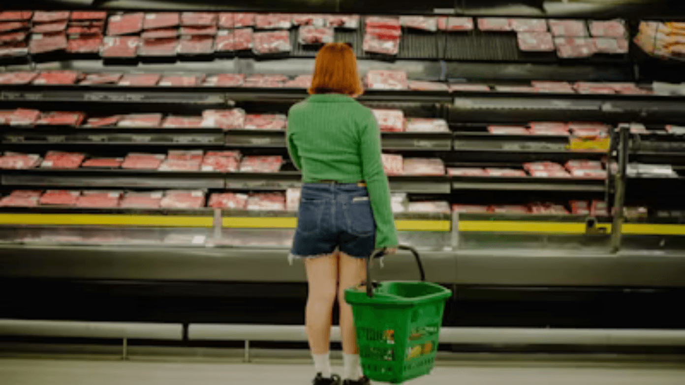 When is the best time of the week to shop at Walmart? An expert explains the optimum moment to get your groceries