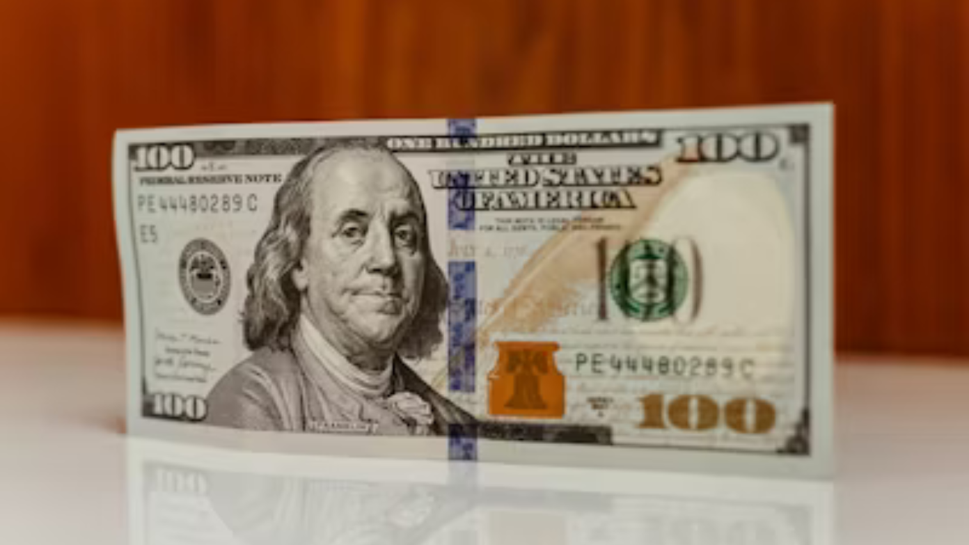 The Illinois company that will give two direct payments of $300 in October - These are the Americans who will be able to apply for the benefit