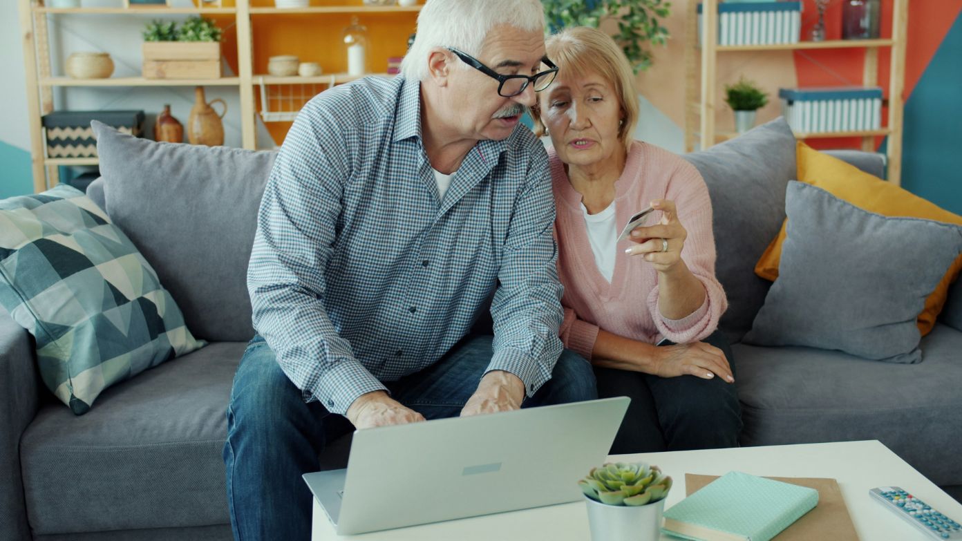 A simple guide to reporting your wages online if you receive SSDI, SSI, or both