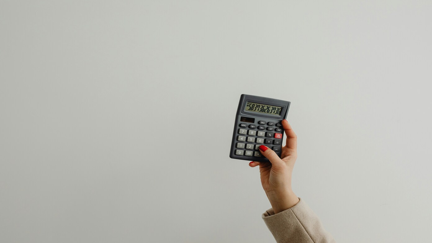 Good news for taxpayers: IRS will keep sending certain refunds during shutdown