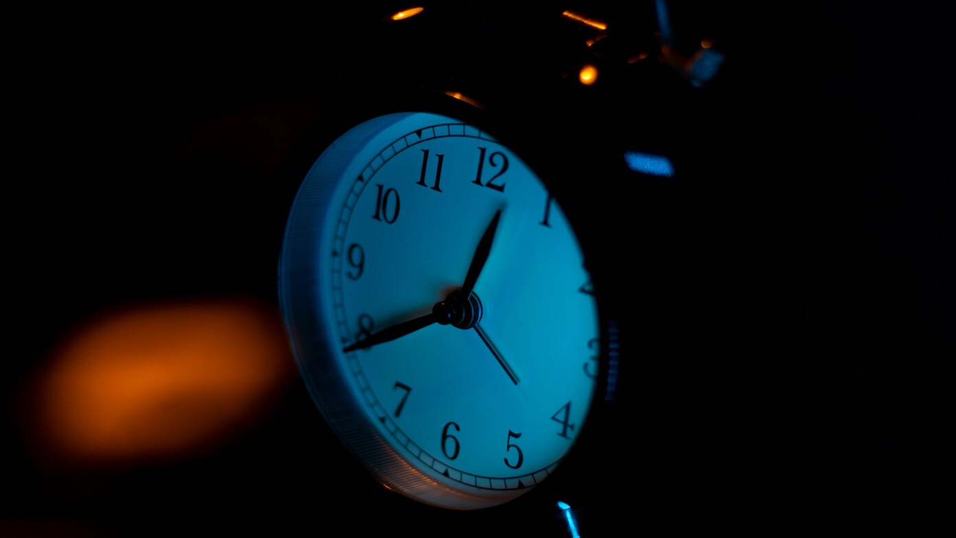 When does Daylight Saving Time end in 2025 - what day do the clocks go back?
