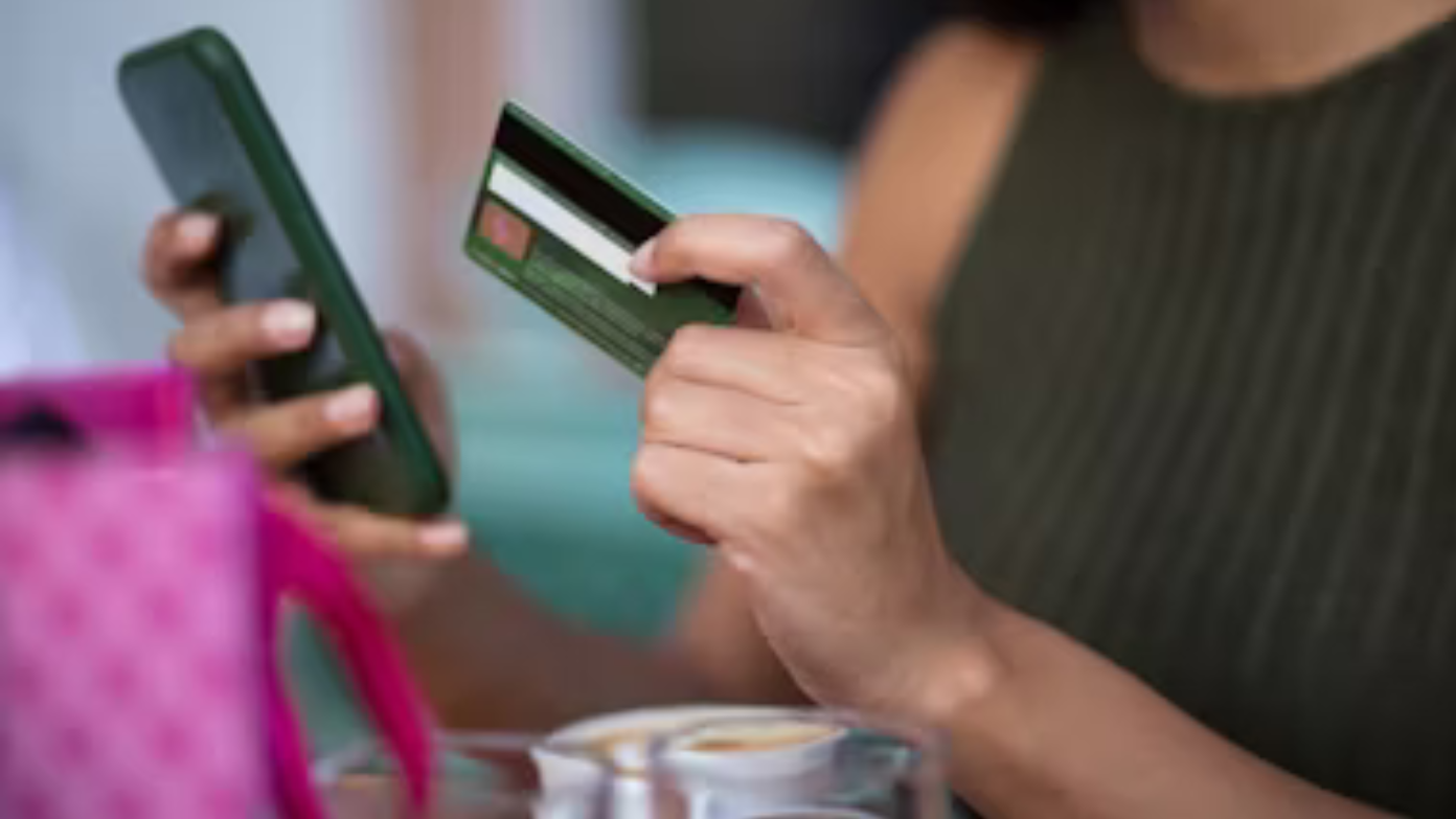 Bad news for millions of Americans - The IRS will require bank details for tax refunds starting in 2025, with only these exceptions to the rule