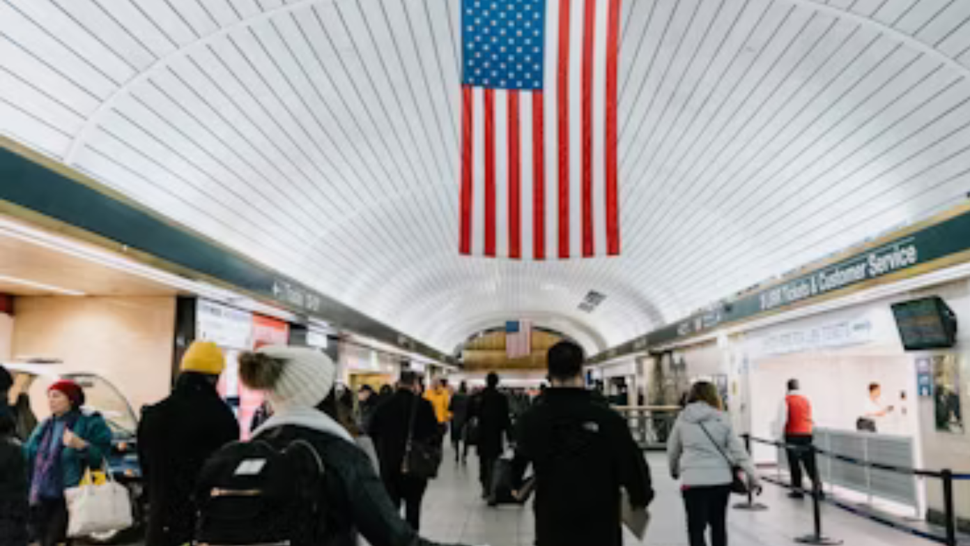 Bad news for Thanksgiving travelers: government shutdown expected to cause chaos