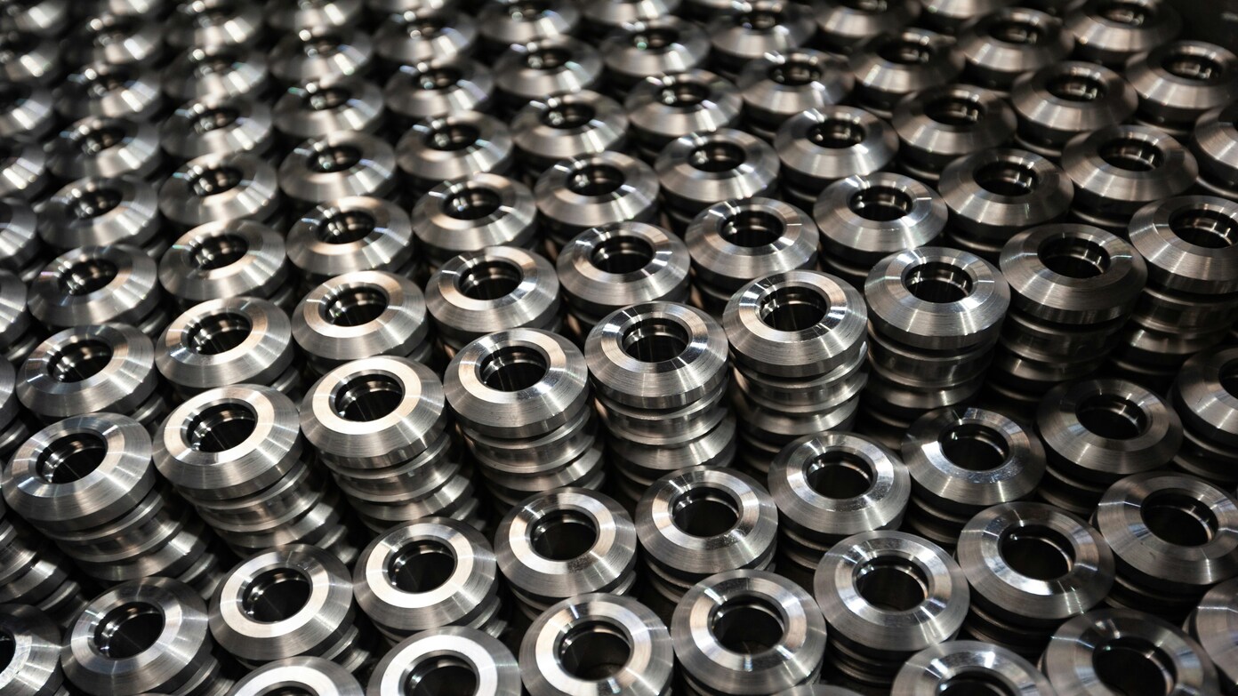 Aluminum shortage hits another major automaker - production canceled through November 3 